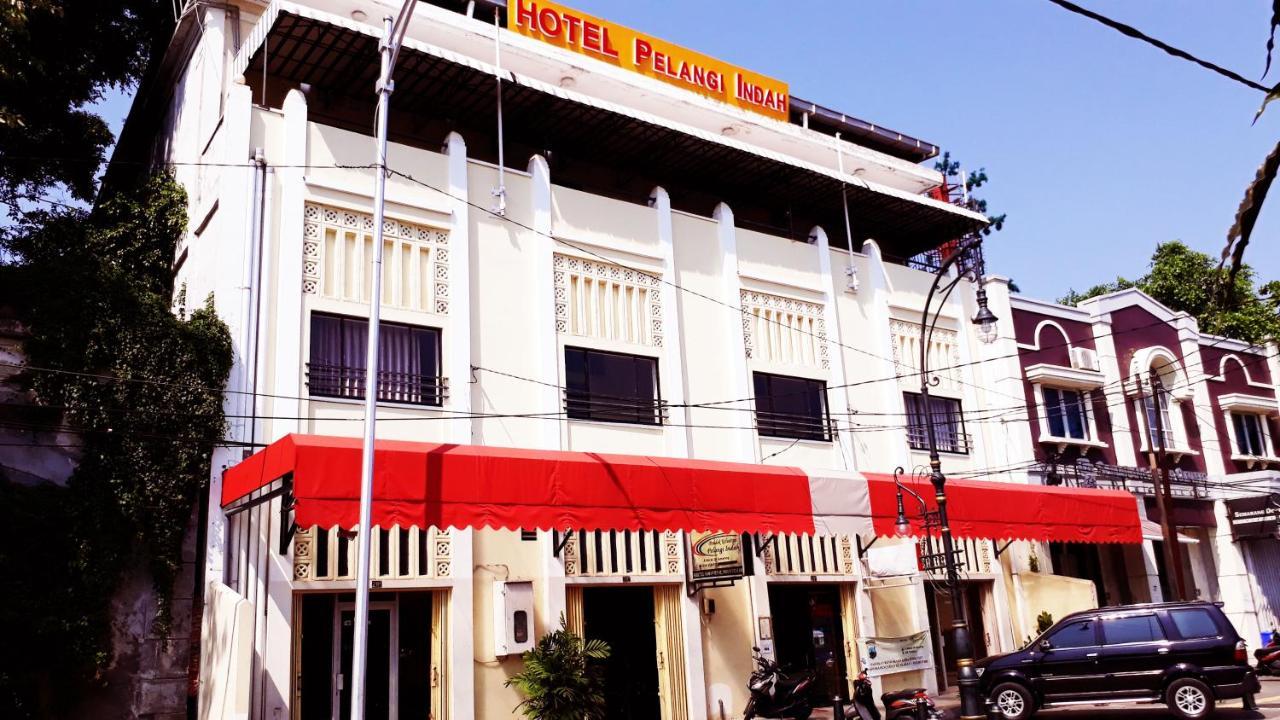 Hotel Pelangi Indah Semarang Luaran gambar