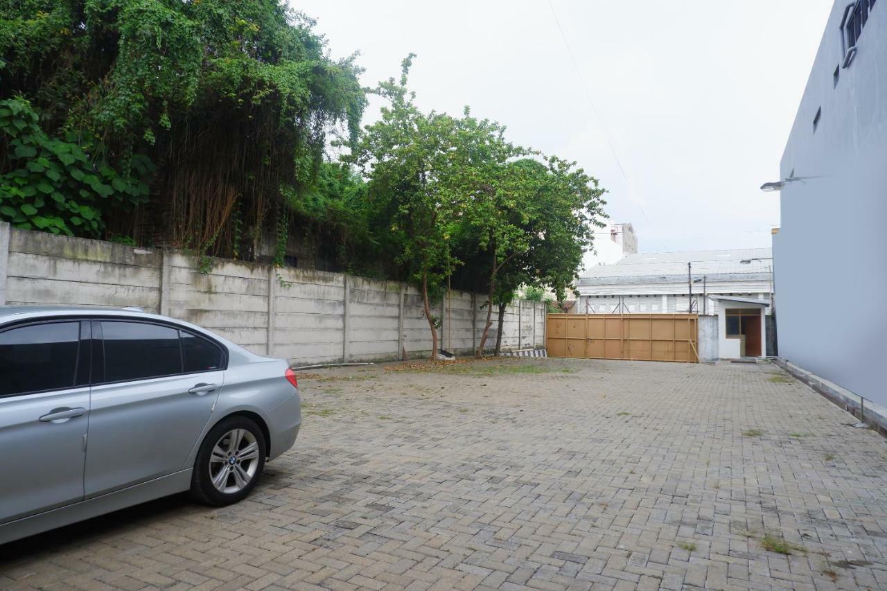 Hotel Pelangi Indah Semarang Luaran gambar