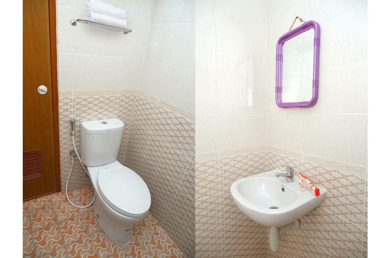 Hotel Pelangi Indah Semarang Luaran gambar